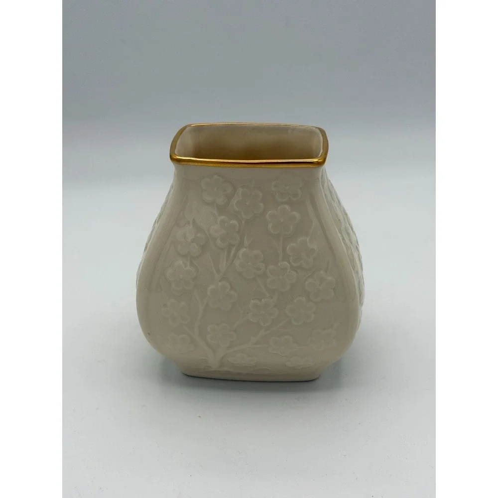 Lenox Cherry Blossom Porcelain Vase With 24K Gold Trim Floral Design